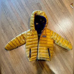 Patagonia reversible down filled jacket 3T